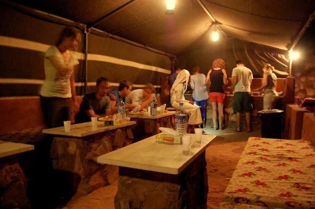 Rum Stars Camp Wadi Rum Exteriör bild